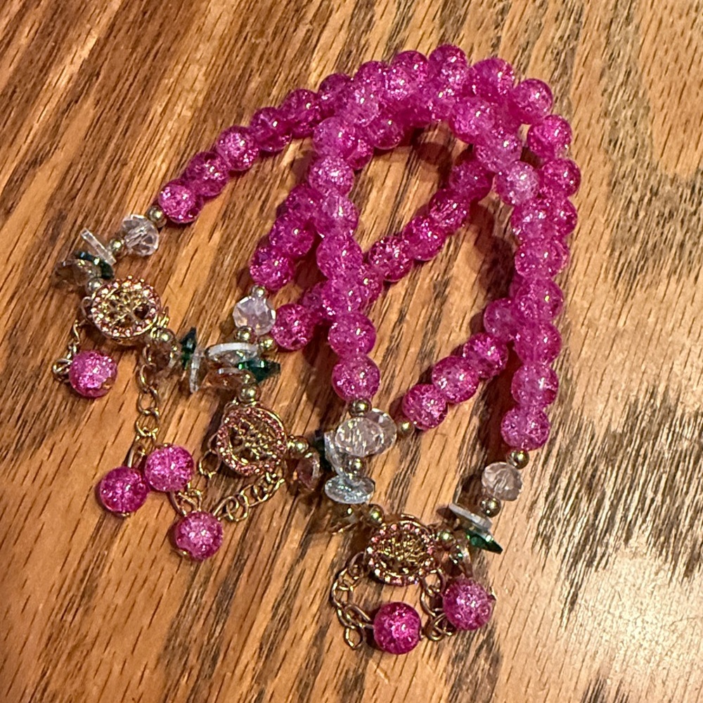 Elegant pink Beaded Bracelet